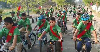 স্বাধীনতা দিবসে কুমিল্লা সেনানিবাসে ‘গো গ্রিন ইনিশিয়েটিভ’ বার্তায় সাইকেল র‍্যালি